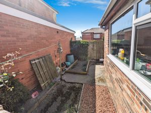 Photo 19- click for photo gallery